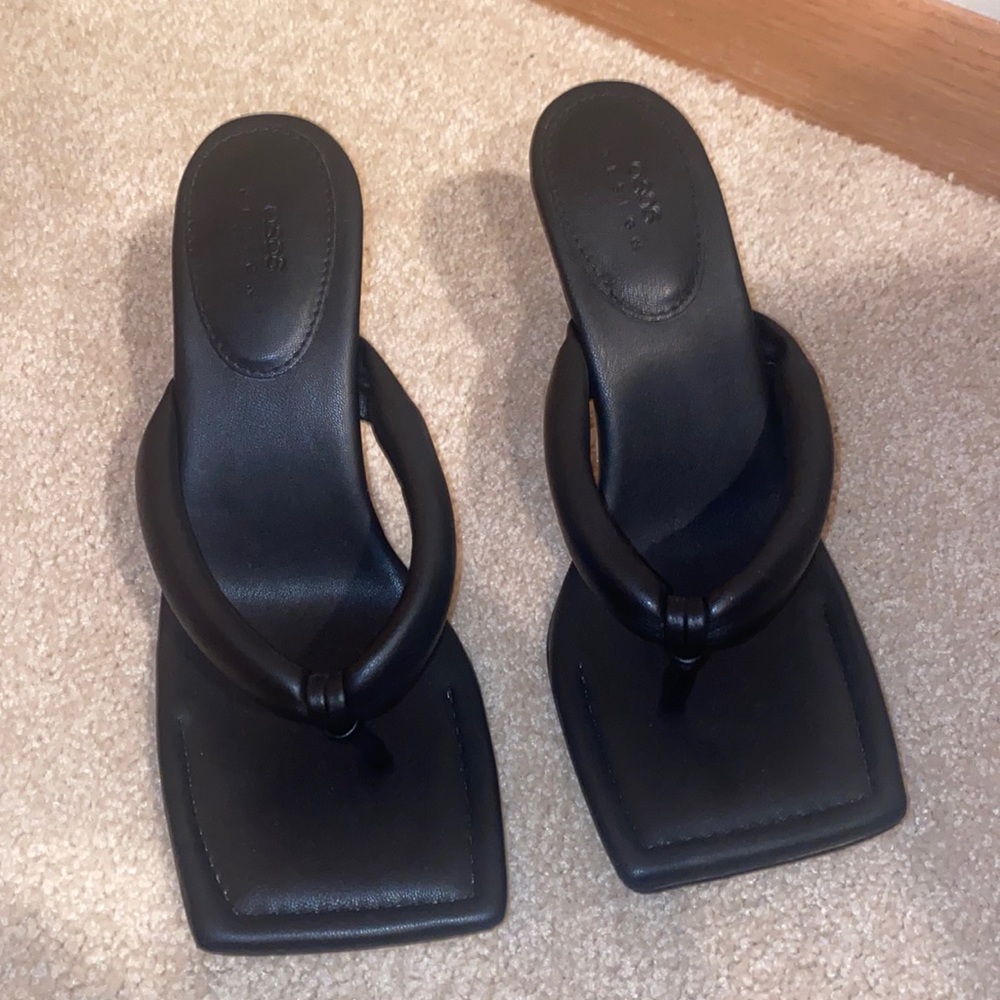 Black Asos Split toe / Thong sandals